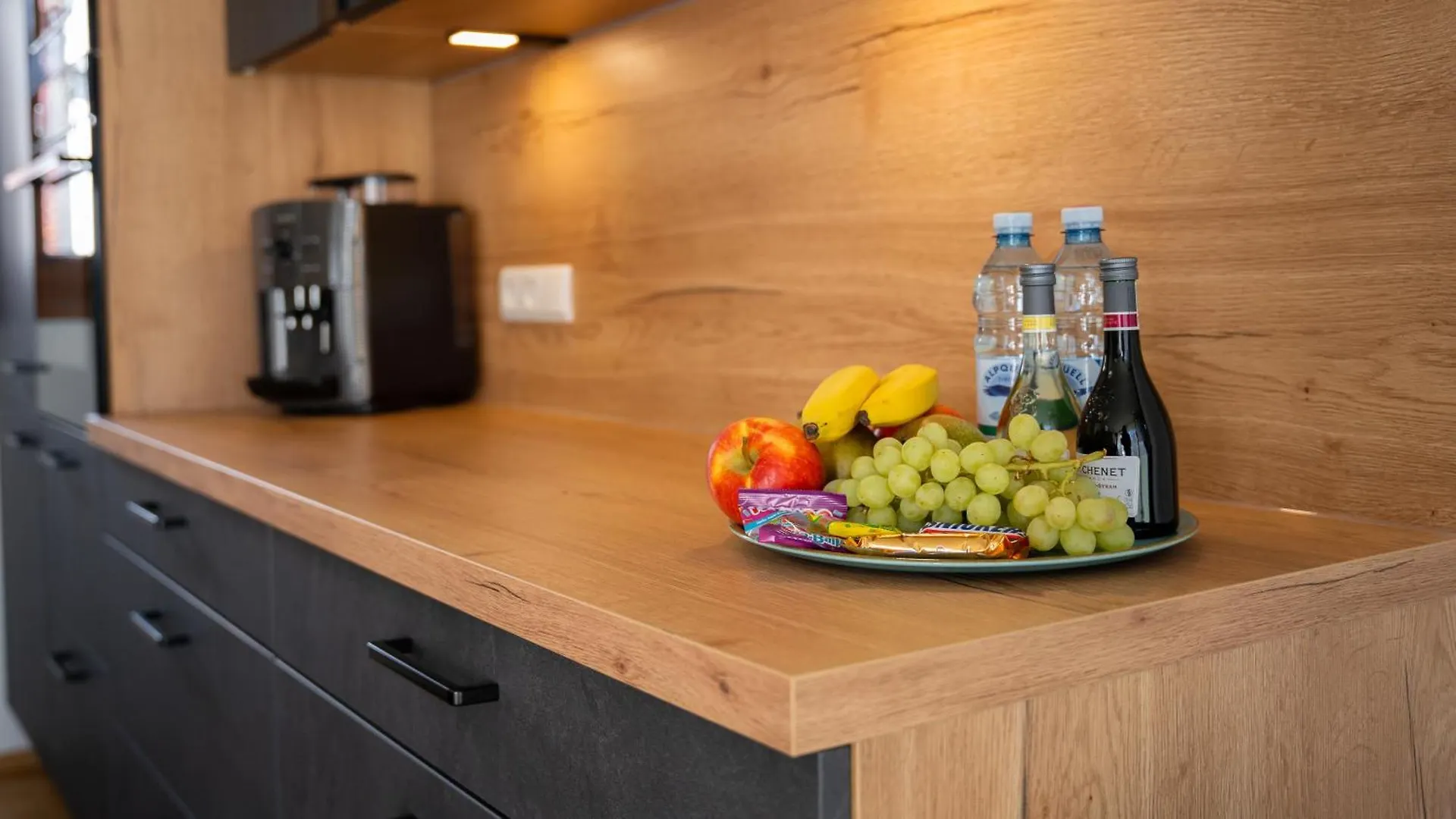Eva Apartments - Patscherkofel Innsbruck 0*,  Austria